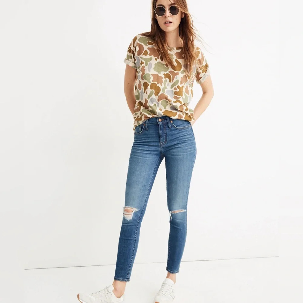 Madewell Tall 9" Mid-Rise Skinny Crop Jeans in Delmar Wash: Eco Edition Size 28